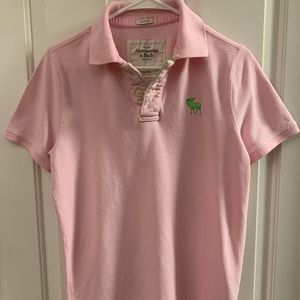 Abercrombie & Fitch muscle fit in pink .